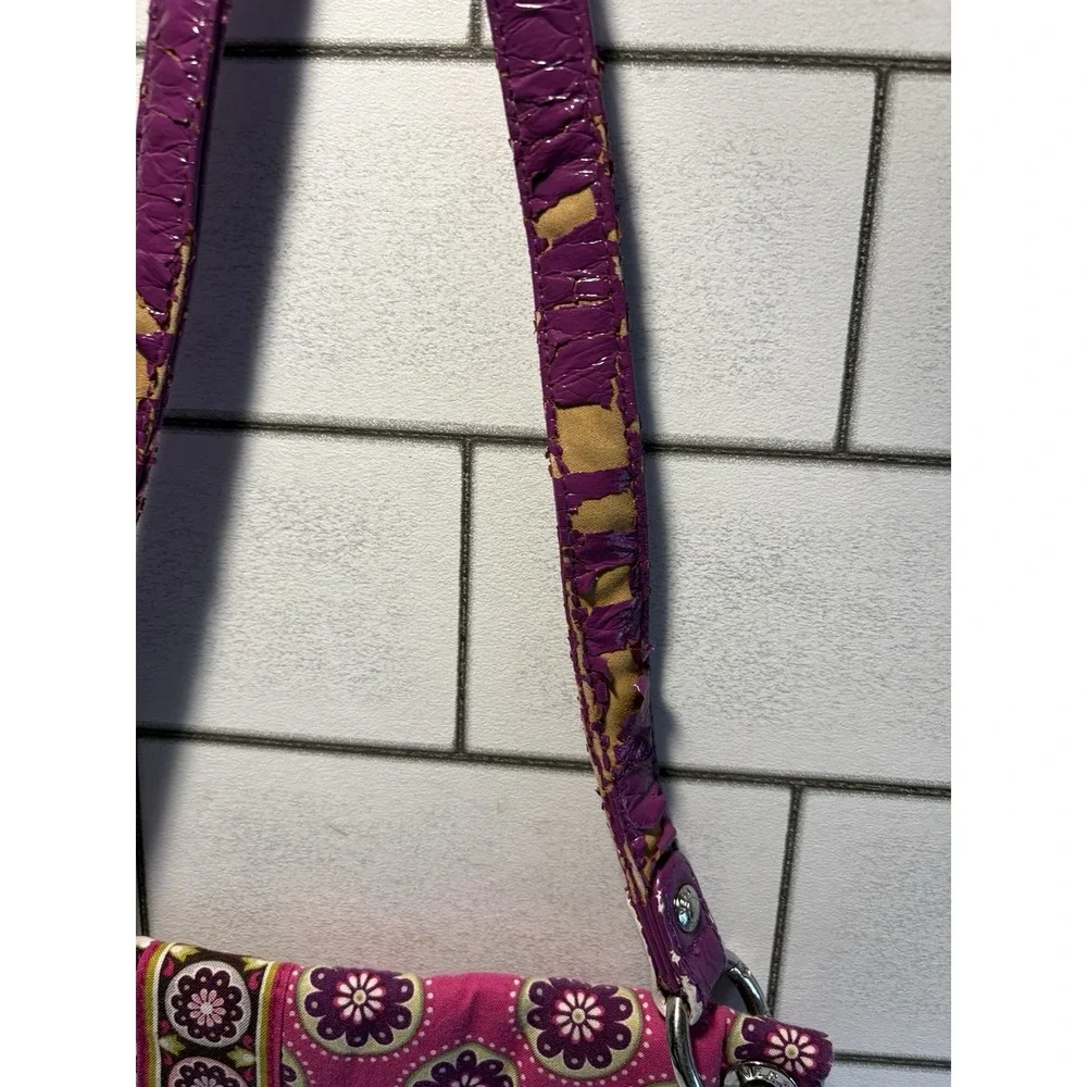 Vera Bradley Very Berry Paisley Flipster Crossbody Purse Pink Purple Retired